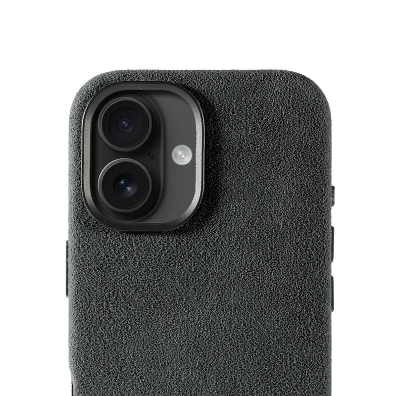 Space Grey / iPhone 16